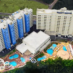 Golden Dolphin Grand - Go E Cobrado 120 Da Limpeza E Enxoval Completo Do Caldas Novas